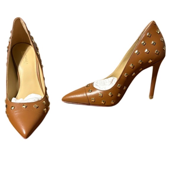 Michael Kors Brown Heels with Gold Accents - Picture 5 of 9